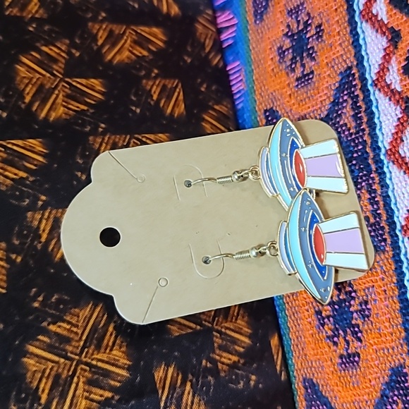 Ufo Earrings - Picture 2 of 2